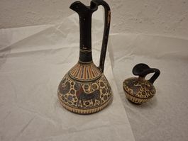 Griechische Tonkrüge, signiert G. Lioulias