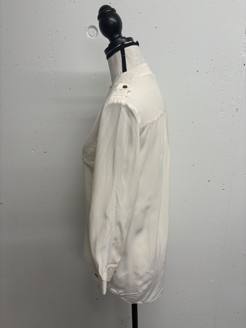 Tommy Hilfiger Camicette: Tommy Hilfiger Bluse in Creme Gr. 34 Viskose – Nuovo (secondo la descrizione) da Regensdorf venduto da secondchancefashion 3
