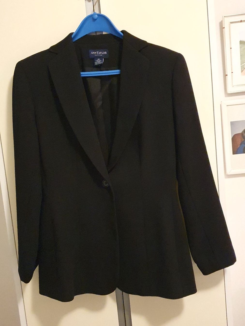 Giacche: Wunderschöne kurze Jacke , chic, schwarz, ca. Gr. 36 – Nuovo (secondo la descrizione) da Zürich venduto da sunflower89 5