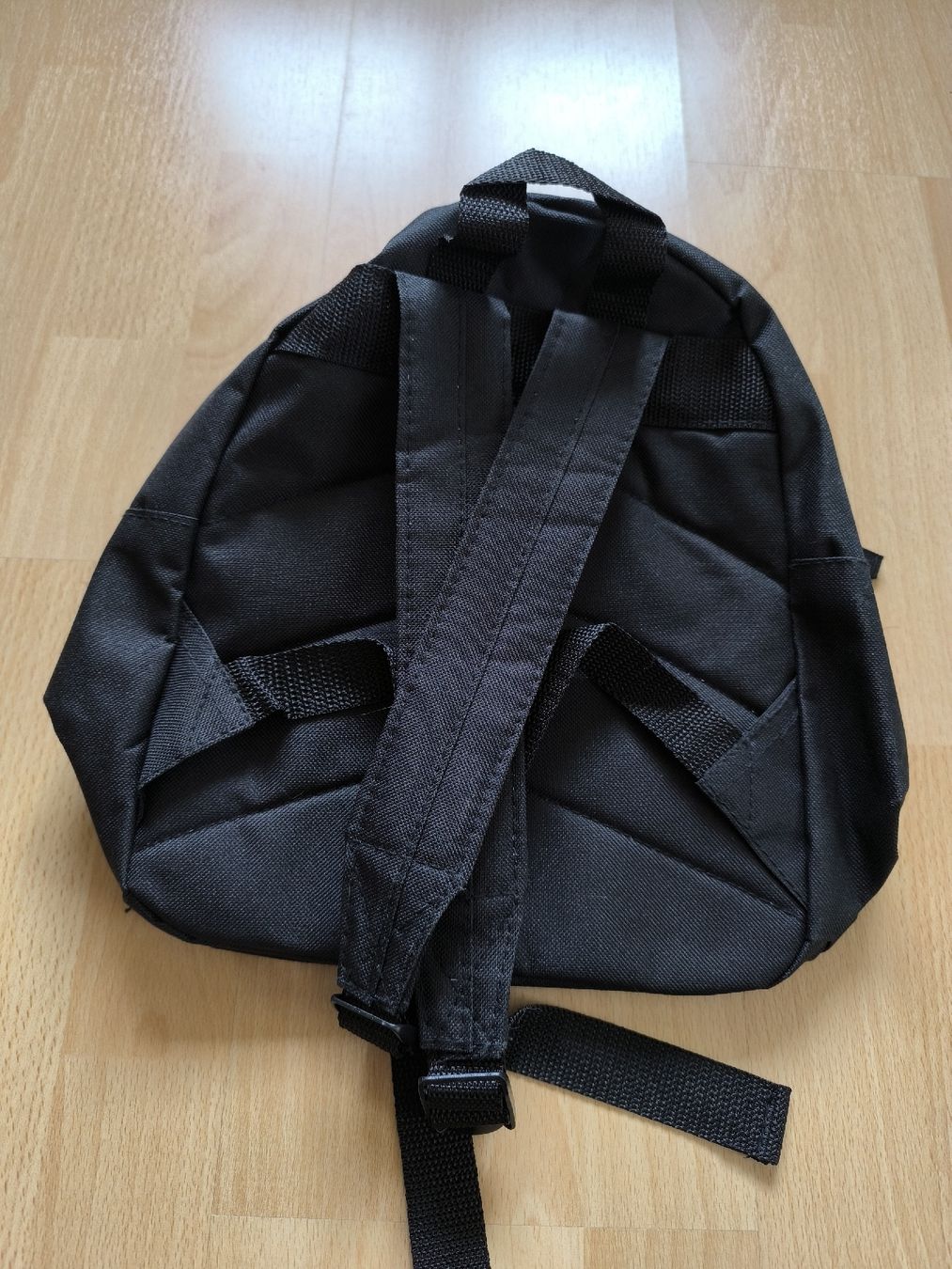 Borse & Zaini: Petit sac à dos noir neuf – Nuovo e nell'imballaggio originale da Arnex-sur-Orbe venduto da mbdaso 1