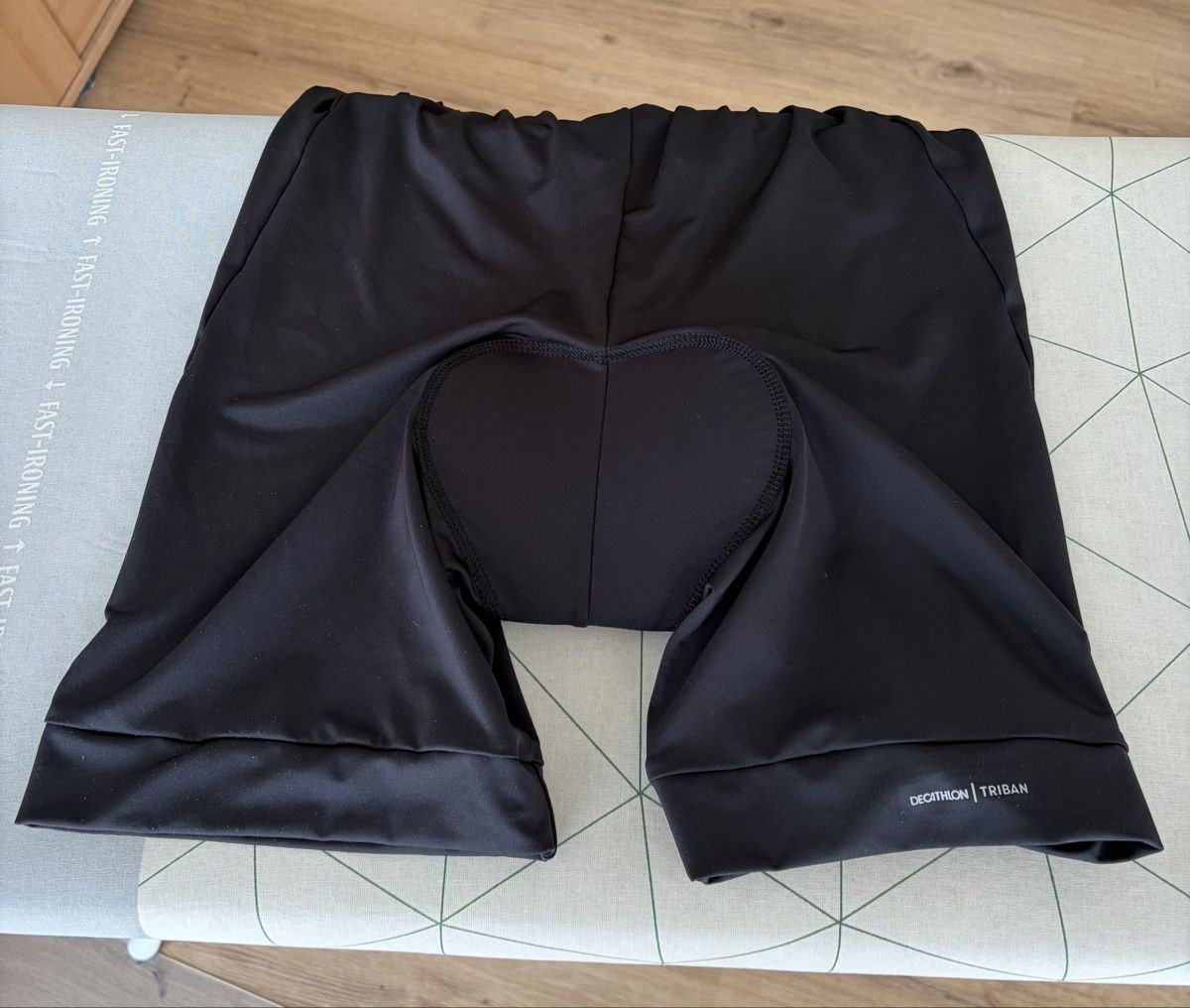 Pantaloni: Velohose - Gr. L NEU! – Nuovo (secondo la descrizione) da Escholzmatt venduto da Sarah_ 1