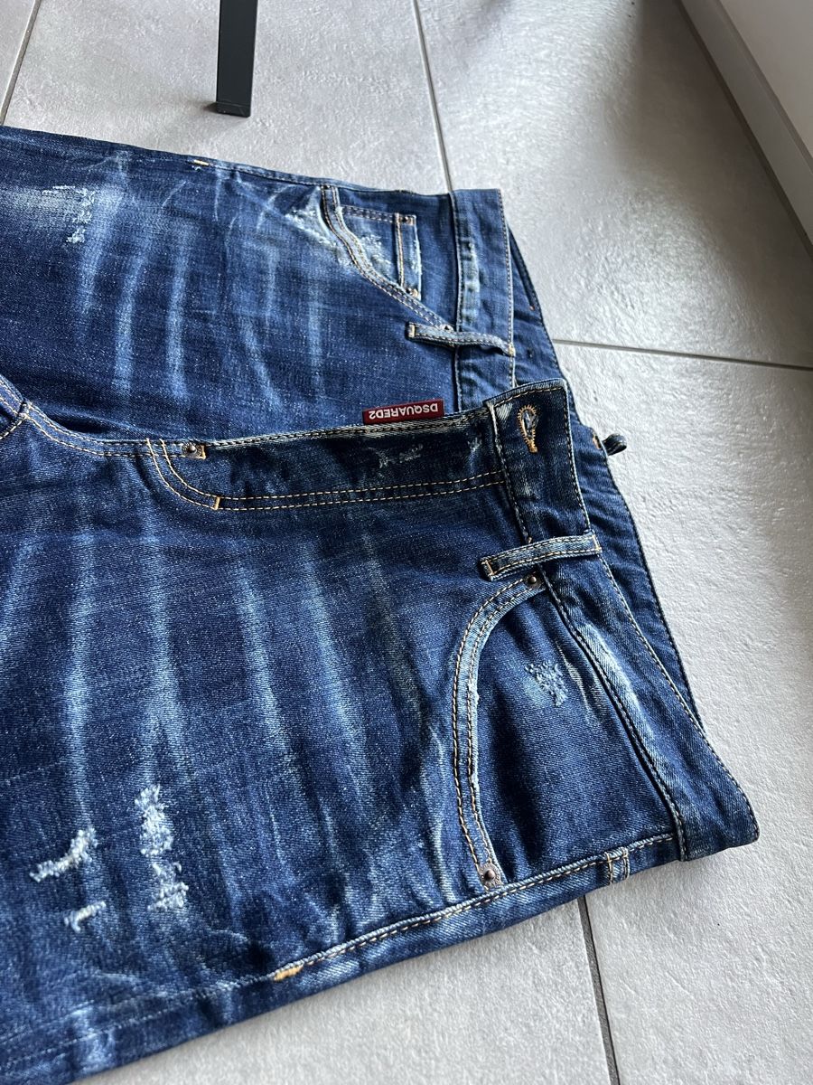 Dsquared2 Jeans: Dsquared2 jeans uomo 52 – D'occasion à Mendrisio par fly_9wzx 7