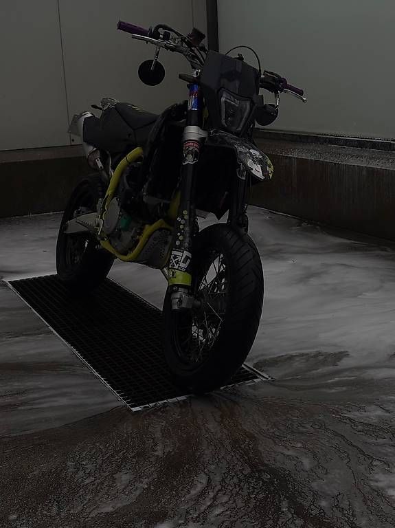 Strada: Swm sm 500r – Usato da Flüelen venduto da dan_pp7m