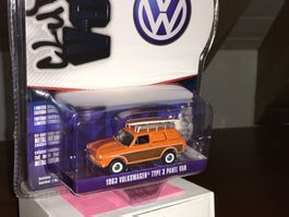 63’ Volkswagen Type 3 Panel Van 1/64 no Mini GT