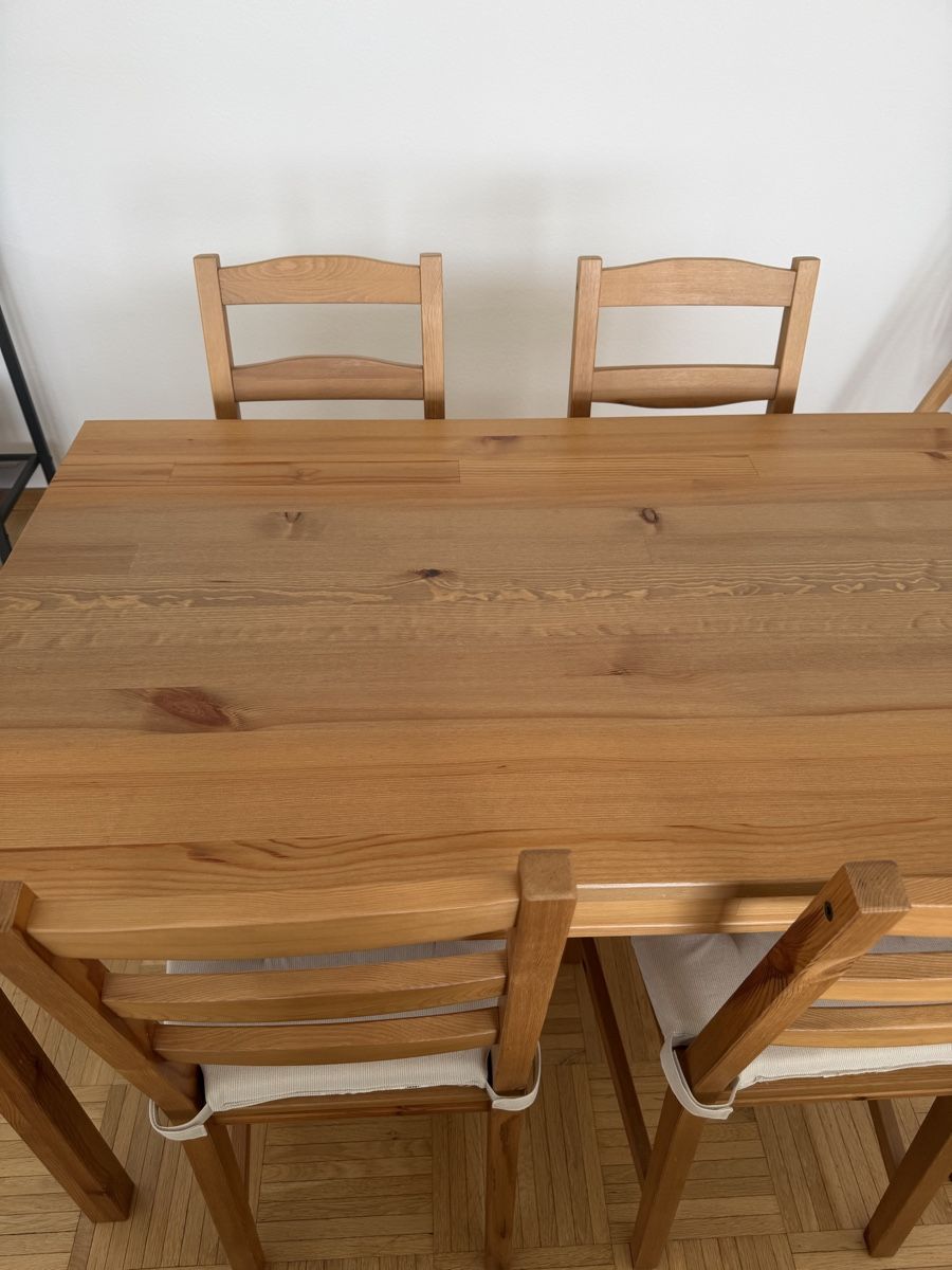 Tischset: Ikea Dining set (table with 4 chairs) – Gebraucht aus Meilen von lia_6py6 1