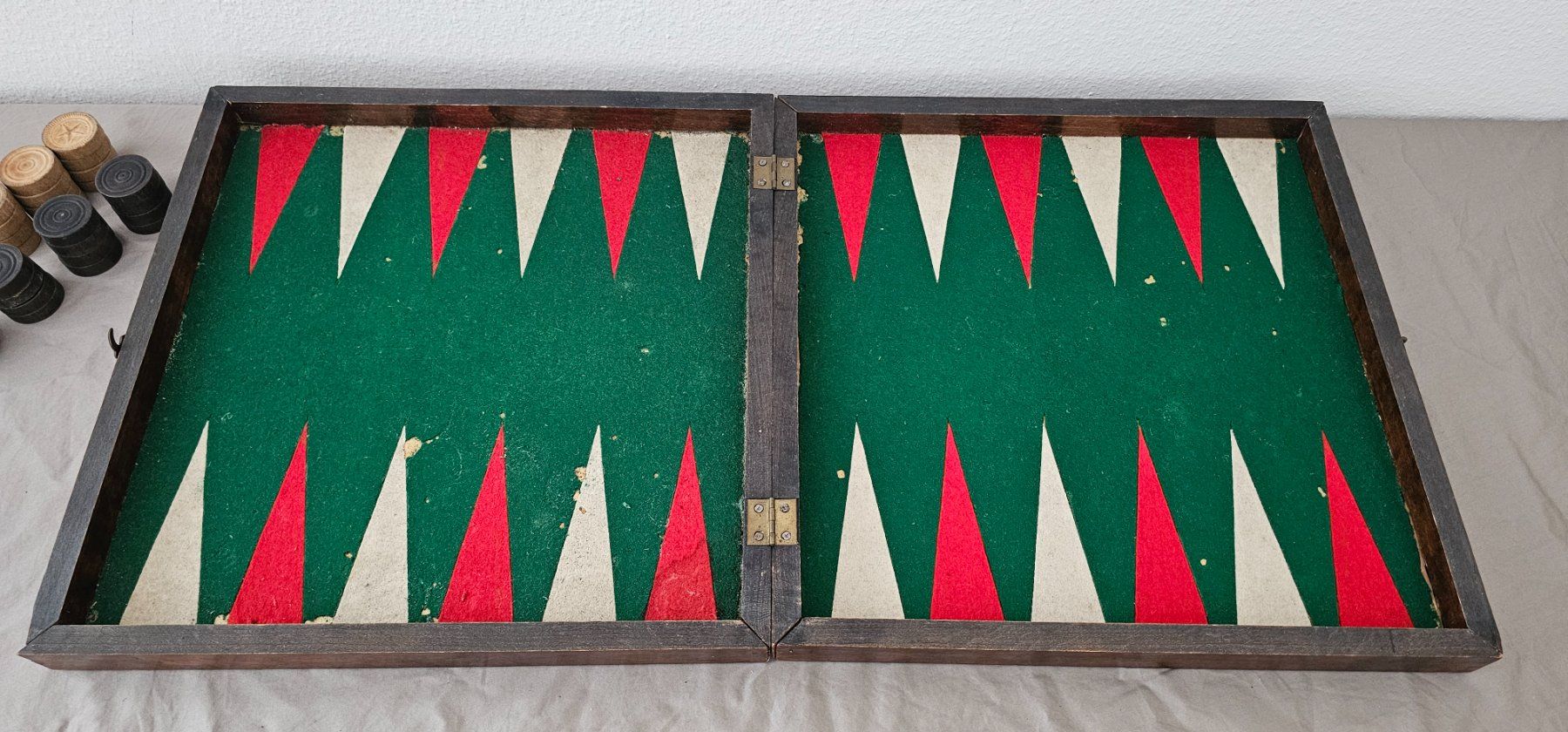 Giochi: Antikes Schachbrett Holz Pintoy & Backgammon / Mühle – Usato da Pfäffikon ZH venduto da eric0113 4