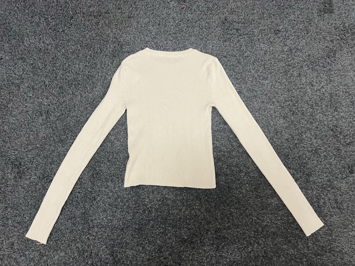 Pullover & Sweatshirts: Cremfarbiger Pullover, Viscose-Mix, Gr. S – Neu (gemäss Beschreibung) aus Effretikon von La_Leoparda_Prive 2