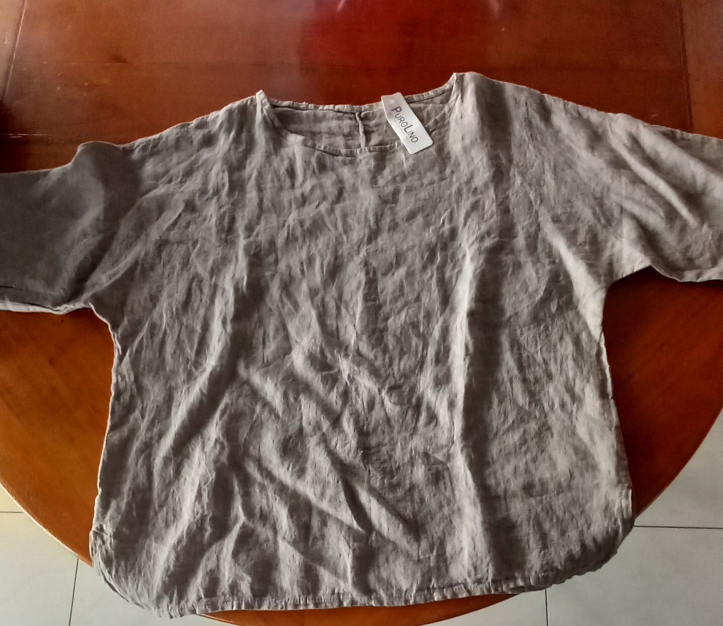 Top: Superbe casaque en lin, taille L /xl – Nuovo (secondo la descrizione) da La Chaux-de-Fonds venduto da Boutique333
