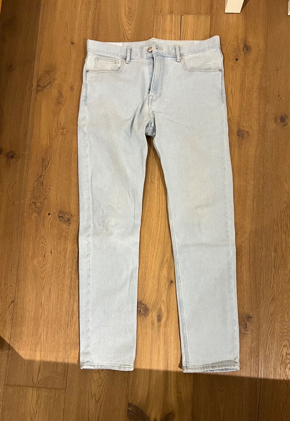 Jeans: Jeans hellblau Denim slim Gr. 32/32 – Usato da Urdorf venduto da Daniela028