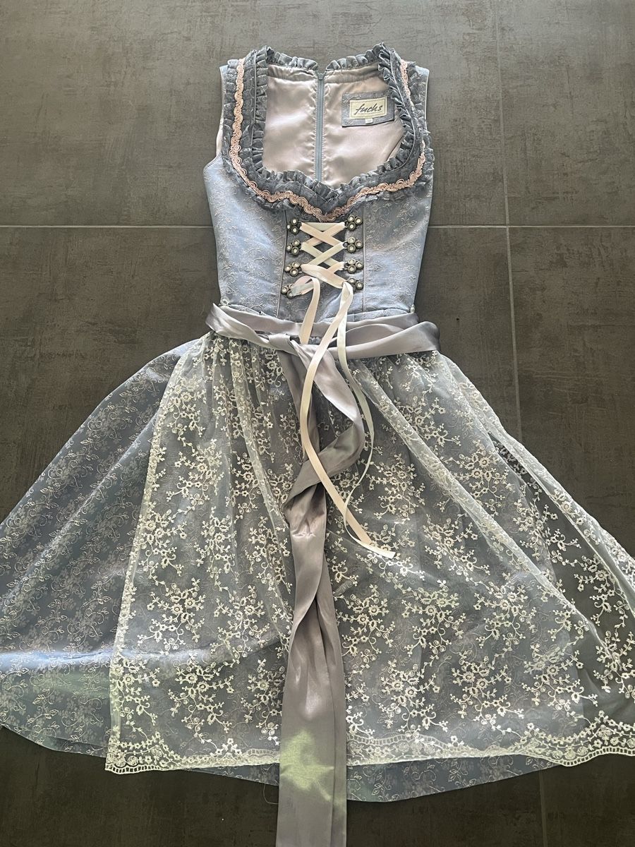 Kleider: Schönes blau-graues Dirndl – Gebraucht aus Schenkon von 180202