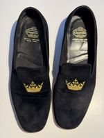 Mocassins en velours Church’s.