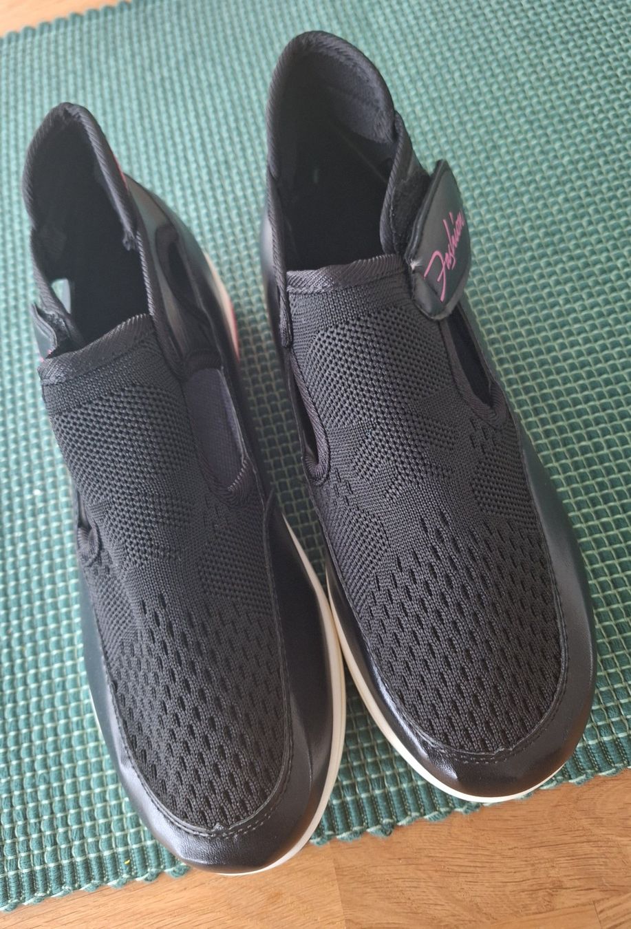 Scarpe da donna: Freizeit, Arbeitschuhe Damen Neu/ Ungetragen Gr.38 – Nuovo (secondo la descrizione) da Sissach venduto da luvama 4