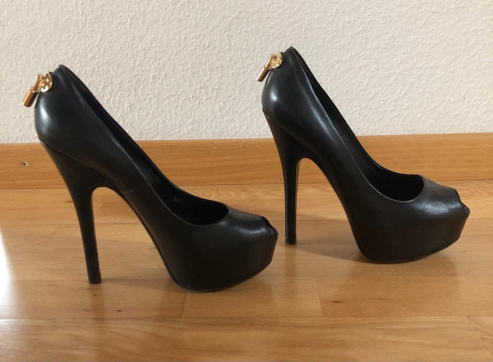 Louis Vuitton Scarpe da donna: Louis Vuitton, originale Leder-Pumps – Usato da Dübendorf venduto da Tambalori 3