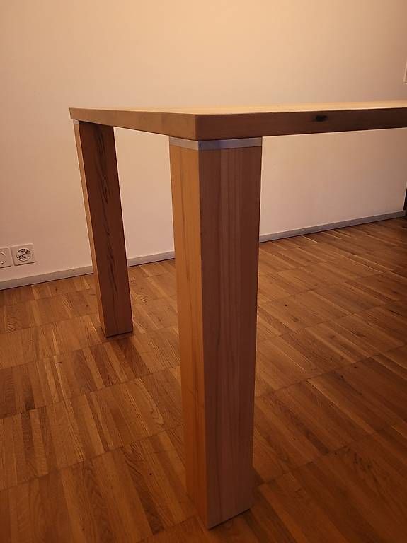 Tische: Massiver Holztisch 200×90 – Gebraucht aus St. Gallen von helpful4you 1