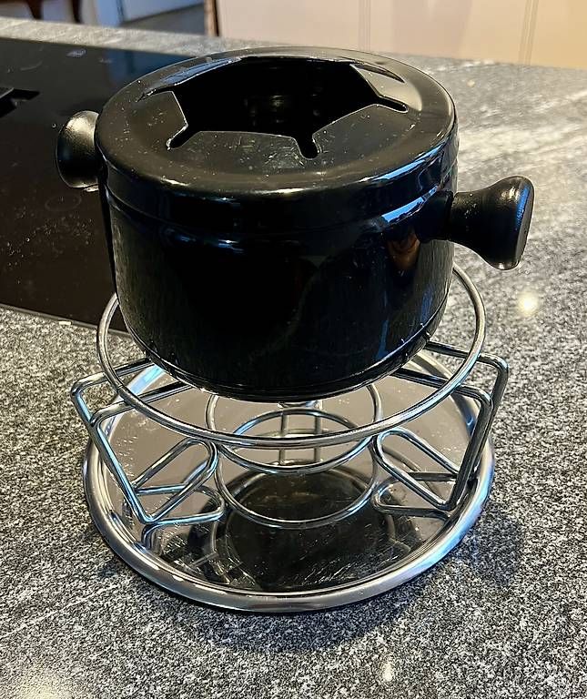 Küchengeräte: Set Fondue Chinoise – Gebraucht aus Sevelen von Pbr0