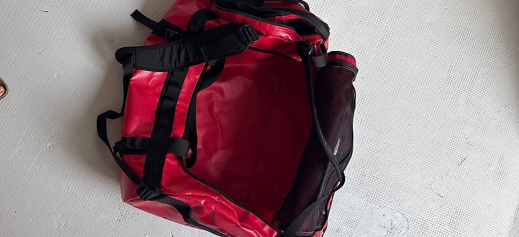 North Face Taschen: Sac North Face Taille L – Gebraucht aus Pully von nde_pb6b 1