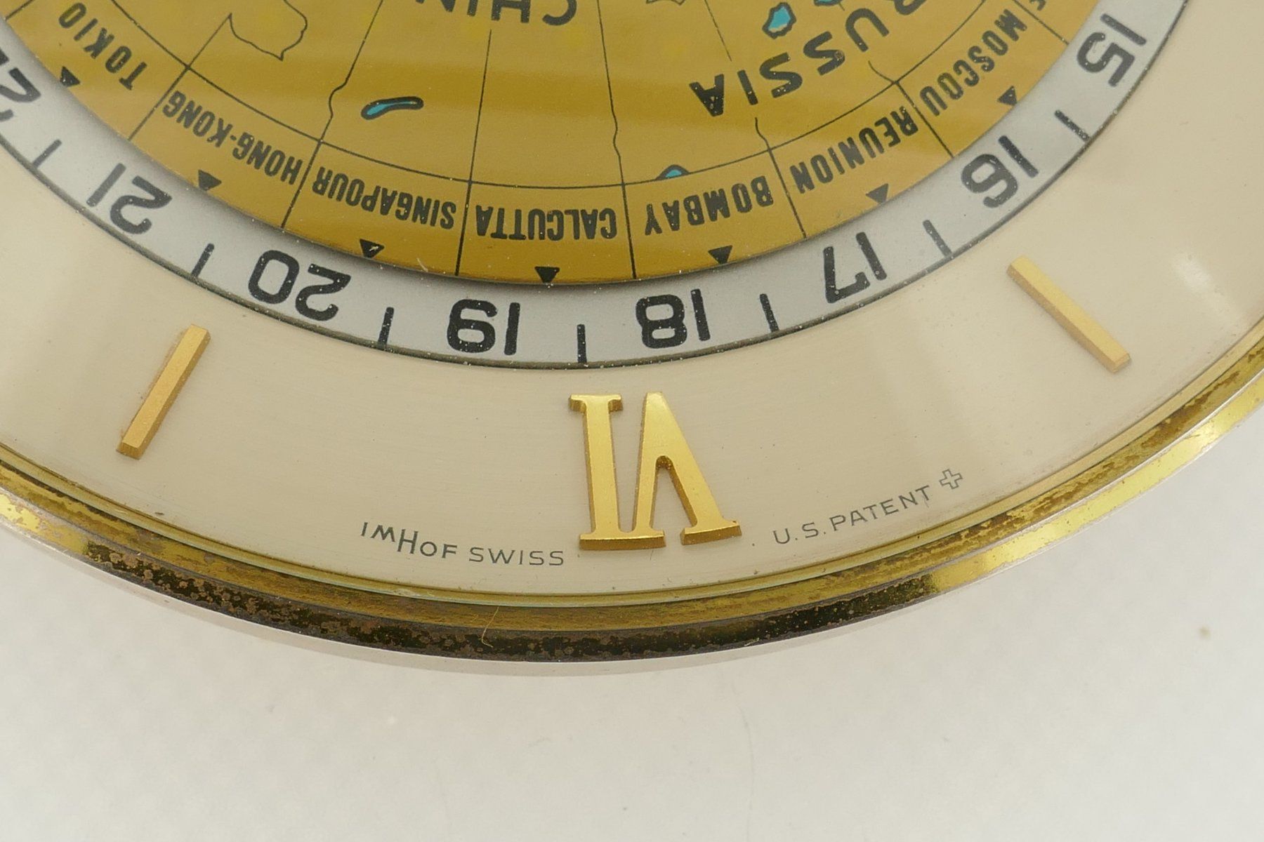 Imhof Sveglie: Vintage ImHof Worldtimer Desk Clock von 1962 – Usato da Schaffhausen venduto da swisswatches-andmore 2