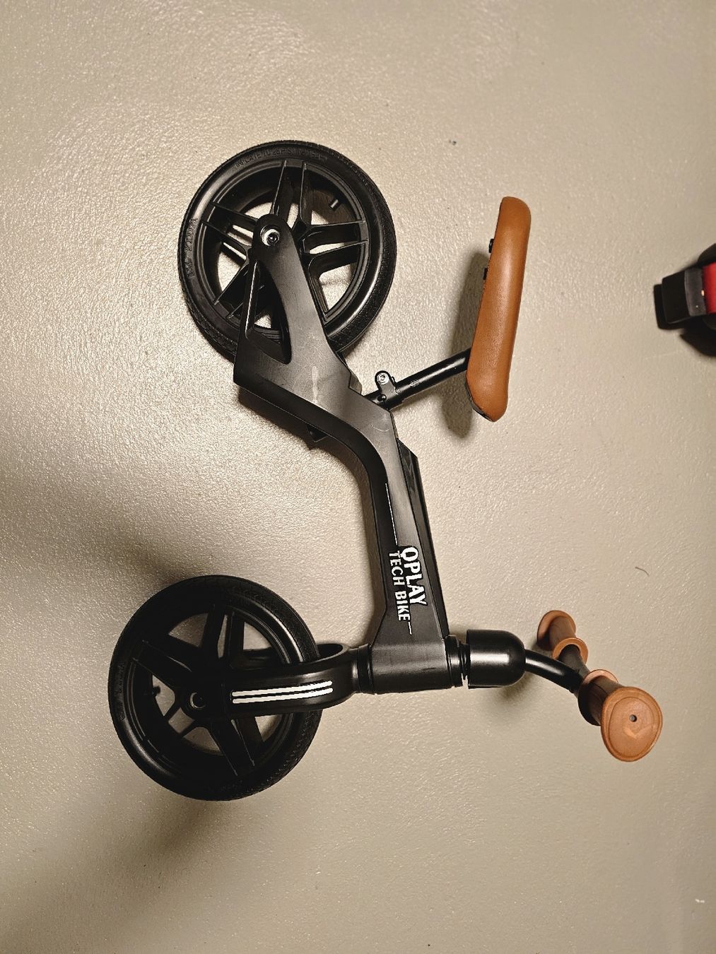 Mini Bikes: QPlaytech Laufrad / Kinder-Balancebike – Gebraucht aus Münchenstein von jos_my8b