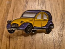 Citroën 2CV Gelb Lila Pin Anstecker Sammlerstück Auto