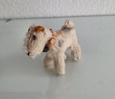 Steiff Foxterrier mit Knopf sowie Schleife und Glöckli