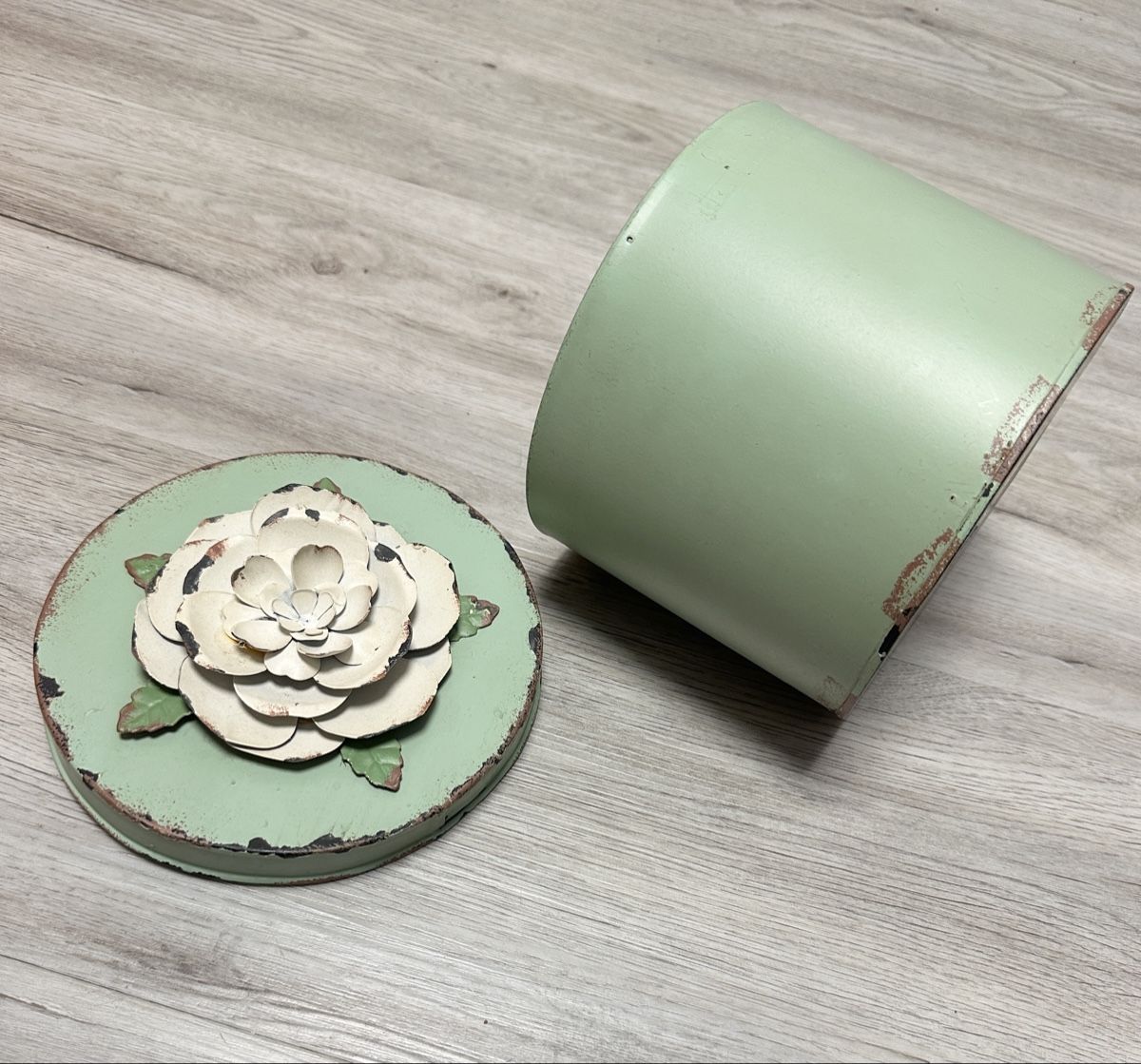 Tutte le decorazioni: Vintage Dose mit Rose - Blechdose Shabby Chic Stil – Usato da Rickenbach b. Wil venduto da sunneschii_ 3