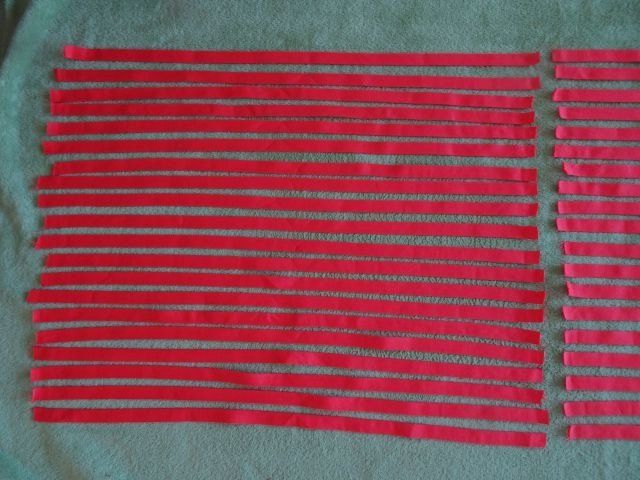 Nastri decorativi: Basteln. 39 rote Bänder à 80cm lang, 2cm breit – Usato da Berikon venduto da Ponderoso 1