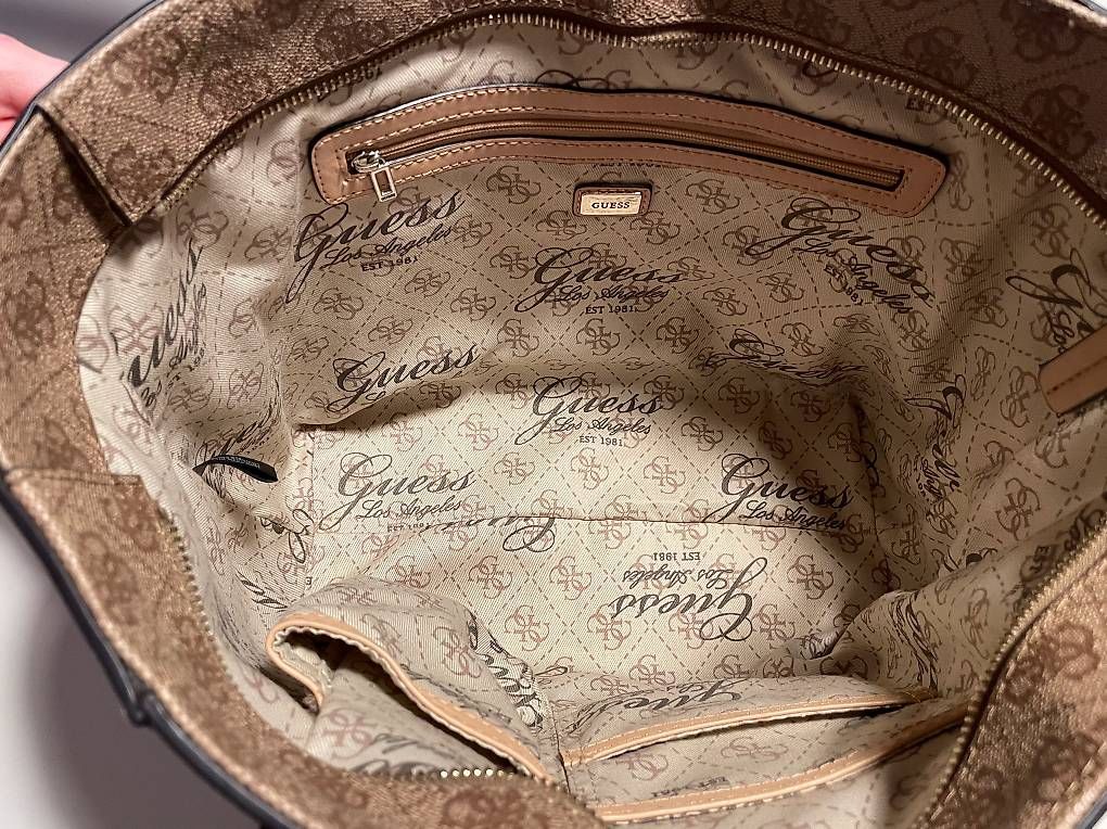 Borse da donna: GUESS Handtasche – Usato da Winterthur venduto da jellybean07 2