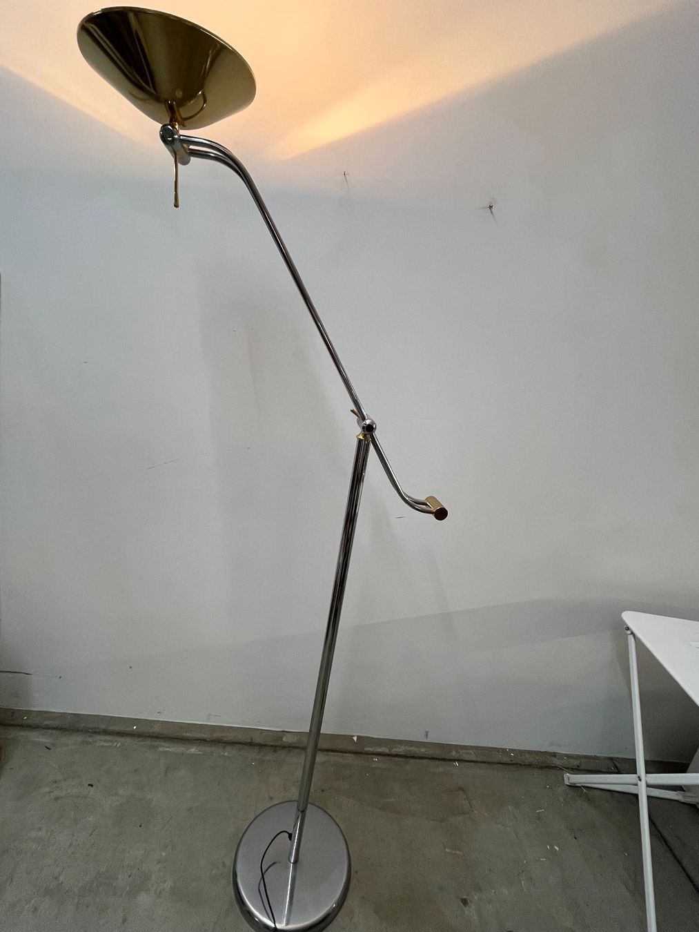 Lampes: verchromte Designer Stehlampe – D'occasion à Zürich par Levelart