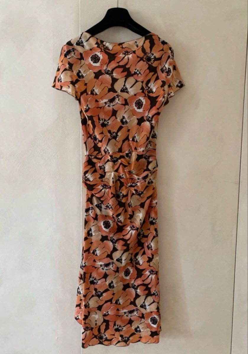 Prada Vestiti: Prada crepe dress – Usato da Genolier venduto da tan_rd6s 1