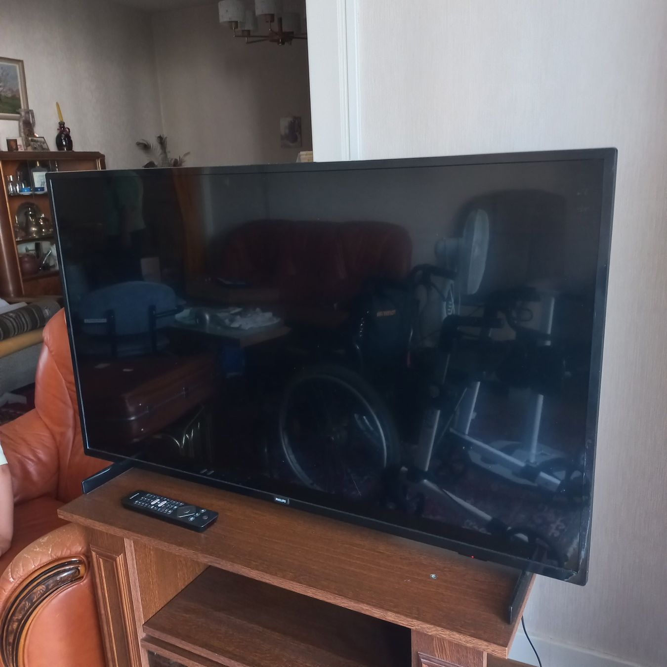 Philips Fernseher: Téléviseur Philips 43" – Gebraucht aus Jongny von dve_7nbz