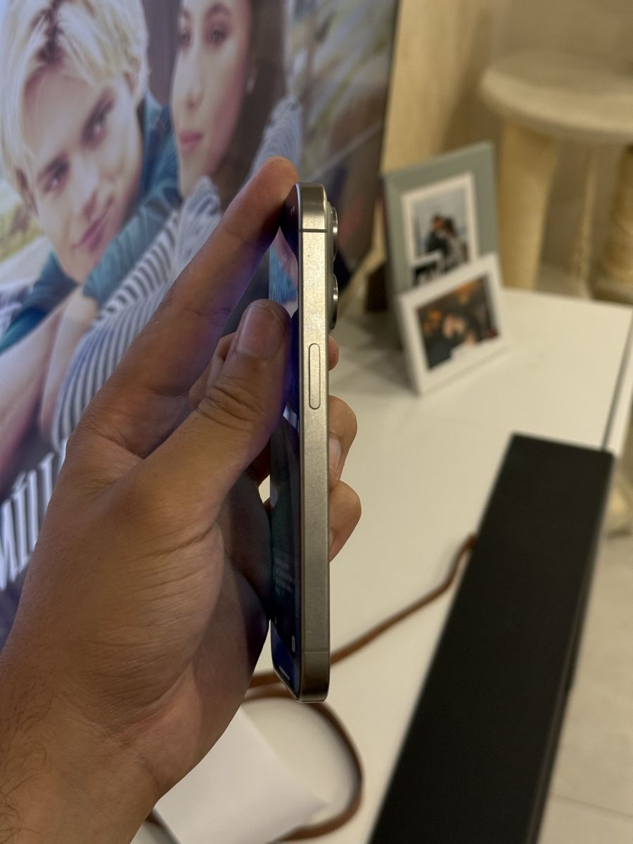 Apple Handys / Smartphones: Iphone 15 pro 256 gb battery 88%  – Neu (gemäss Beschreibung) aus Chippis von mig_8ns6 6
