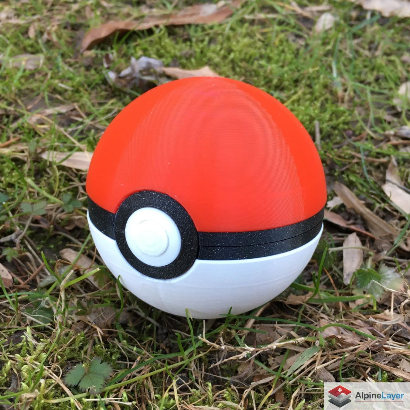 Pokémon Statuette: Pokeball 3D Printed Display Prop White Red – Nuovo (secondo la descrizione) da Losone venduto da AlpineLayer