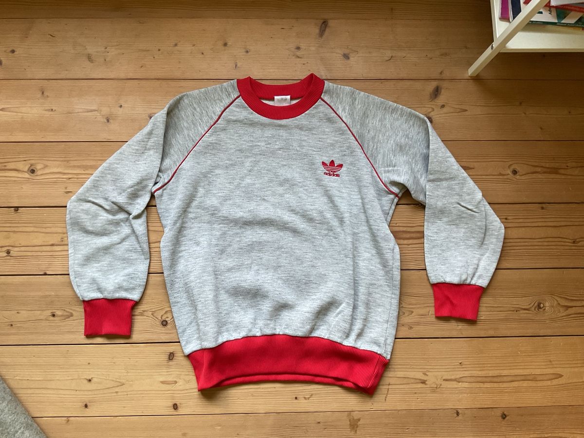 Adidas Maglioni & Felpe: grau-roter Pullover, Adidas, Gr. S – Usato da Zürich venduto da ali_2sg6