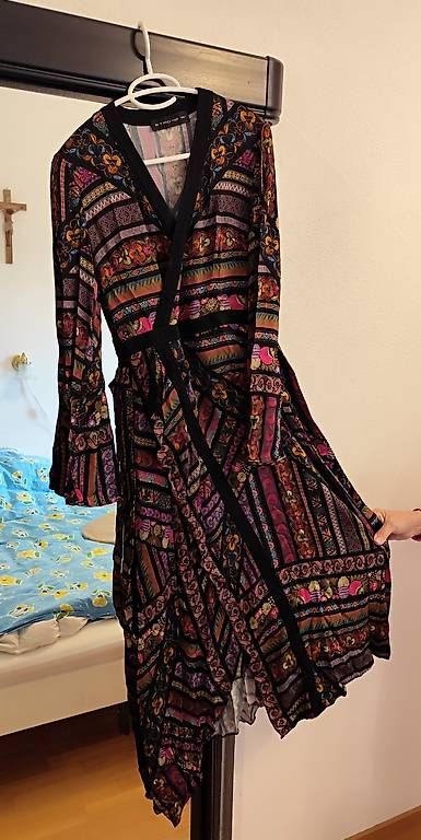 Etro Robes: Abito marca Etro – D'occasion à Solduno par bot_7m28