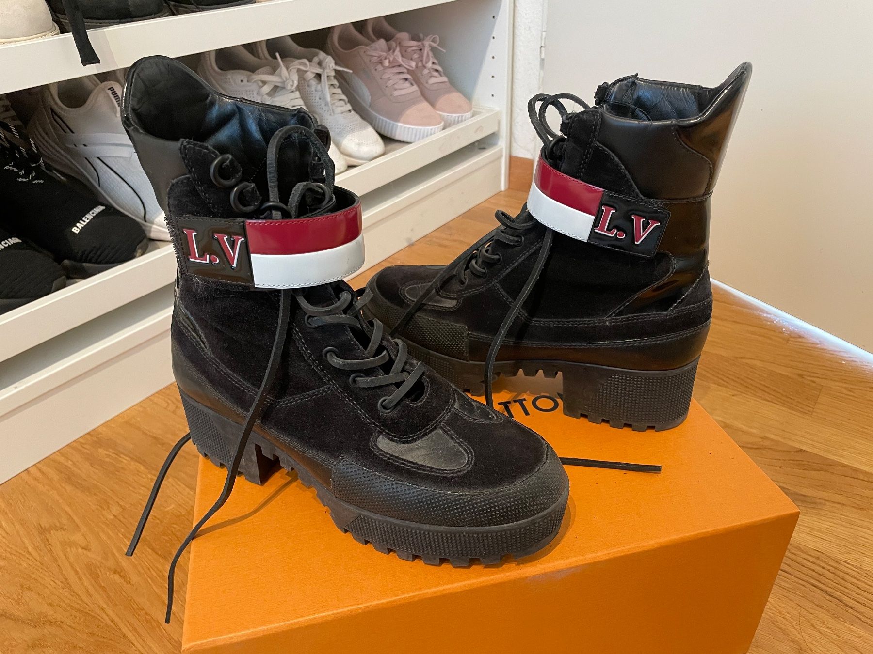 Louis Vuitton Scarpe da donna: Louis Vuitton Schuhe / Stiefel Gr. 40 – Usato da Pfungen venduto da Coco_ch