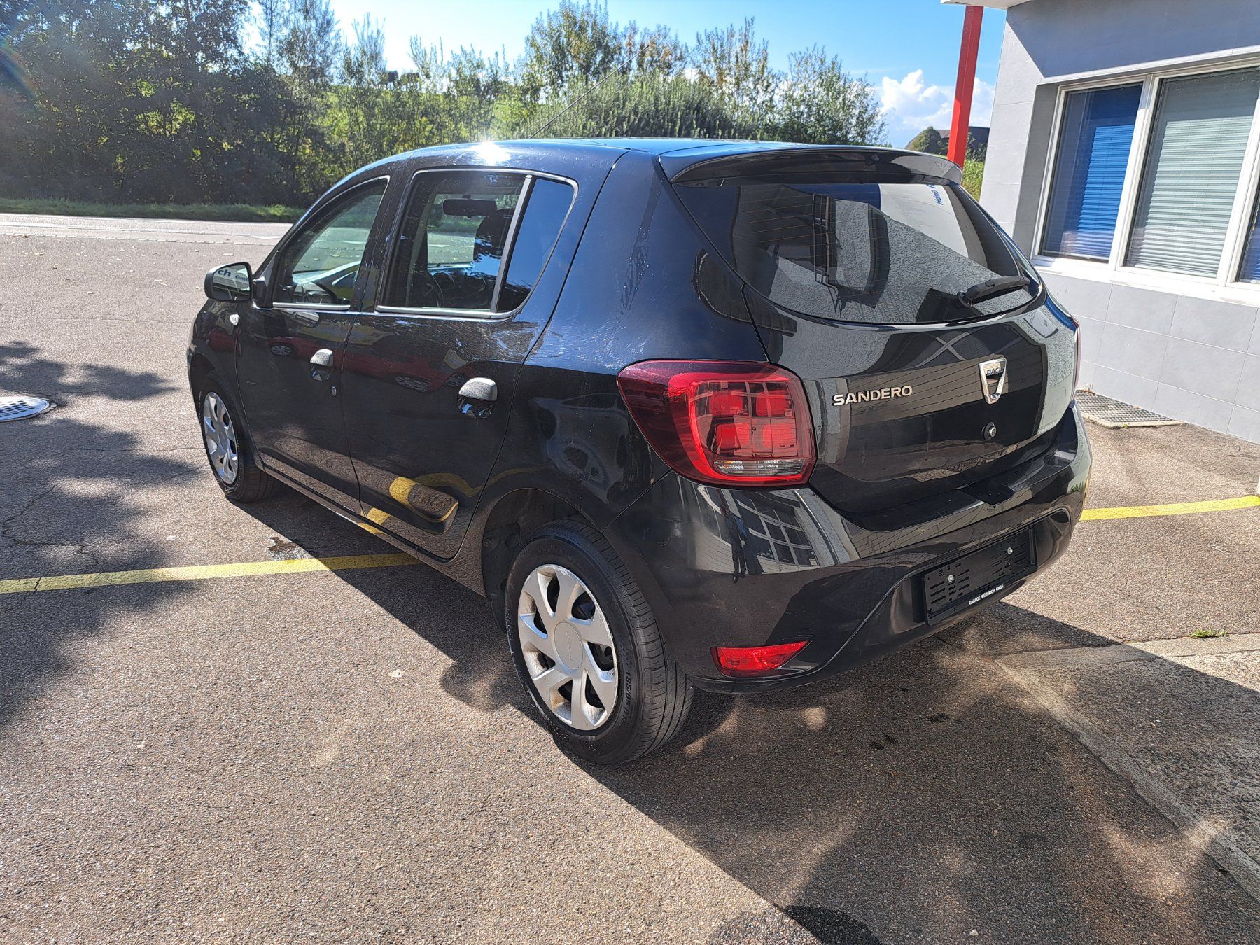 Dacia Automobili: Dacia Sandero 75 Essential mit Klima – Usato da Worb venduto da toyosuisse 3