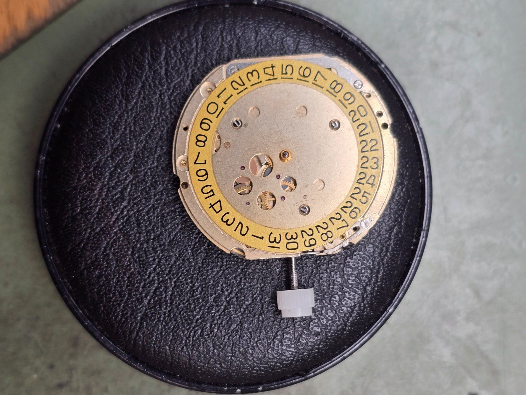 Omega Orologi: Mouvement Omega 1333 – Usato da Tramelan venduto da Nirdan 3