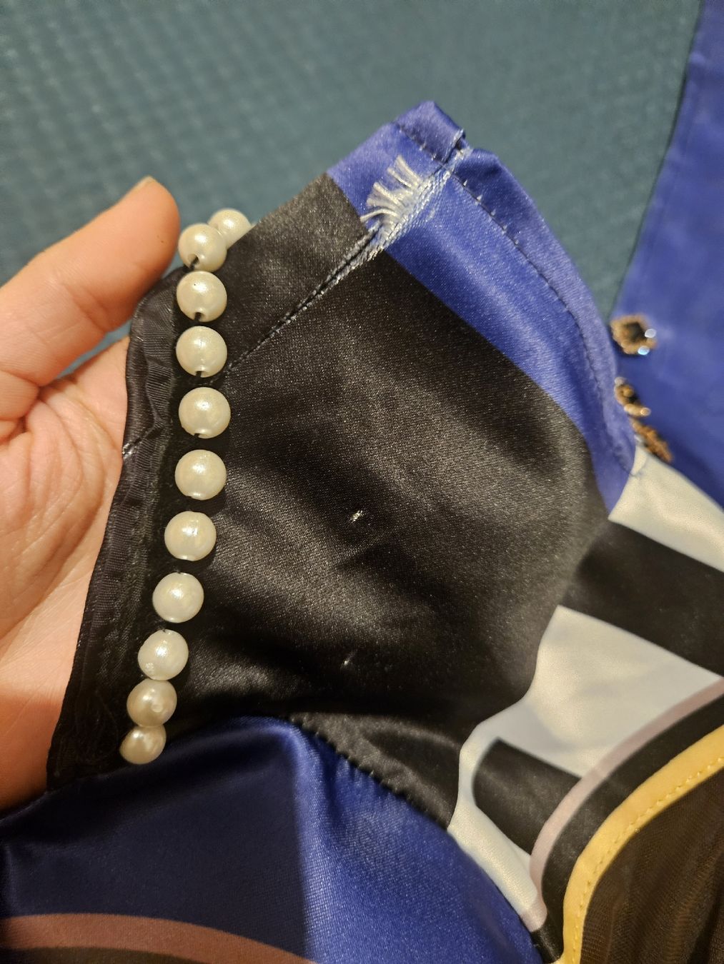 Costumi: Yelan Cosplay – Usato da Niederweningen venduto da cri_rq67 2
