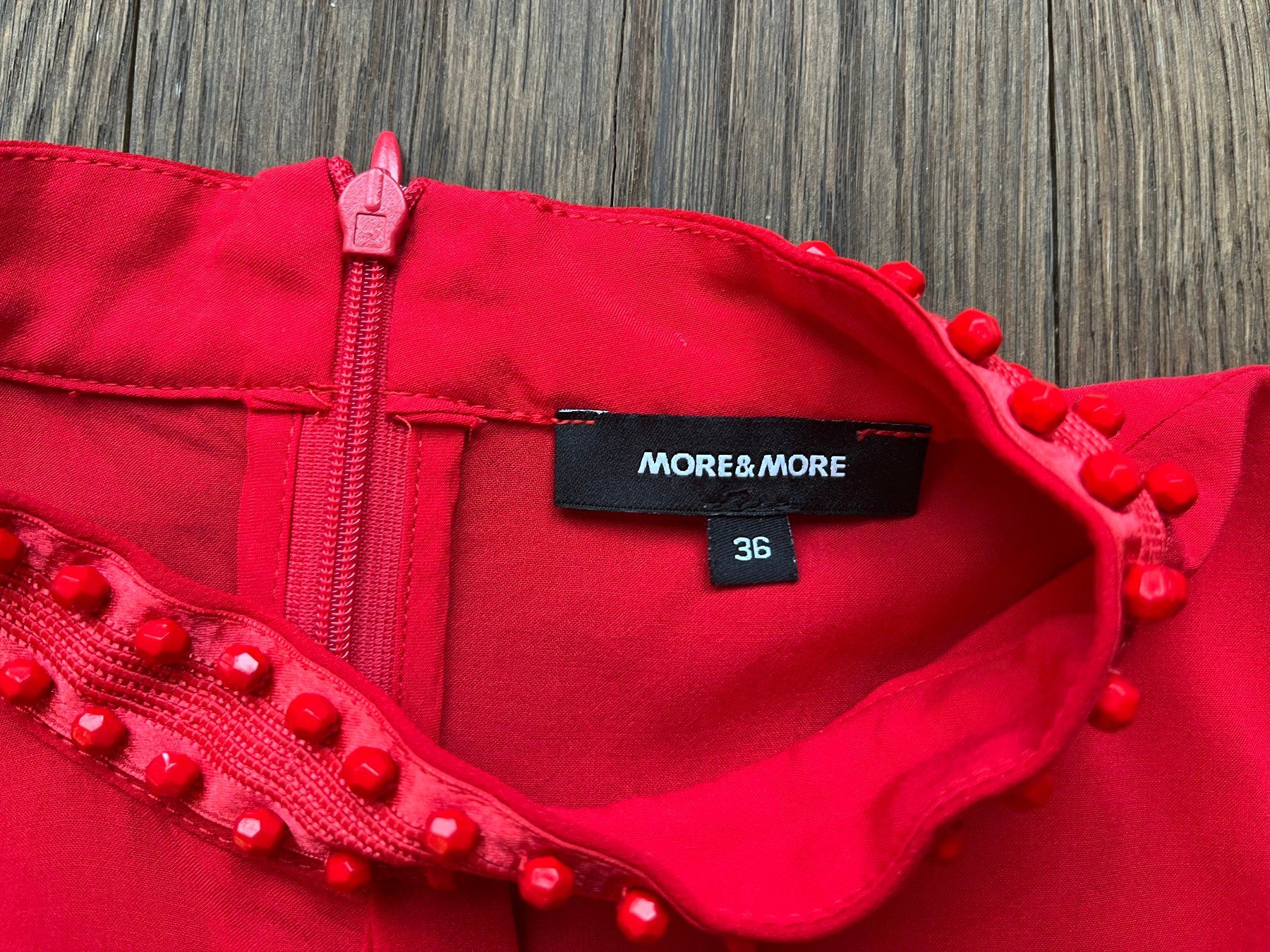 More & More Tops: More&More Top Bluse Shirt rot 36 – Gebraucht aus Affoltern am Albis von Blackrhythm 2