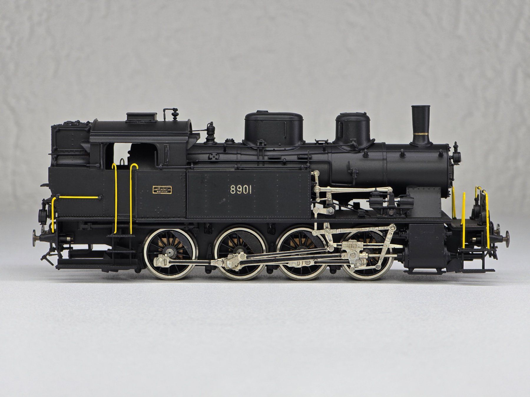 Fulgurex Modelleisenbahnen: Fulgurex 2039, SBB - CFF, E 4/4 8901, Messing, Vitrine – Neu (gemäss Beschreibung) aus Kloten von Nicola2 2