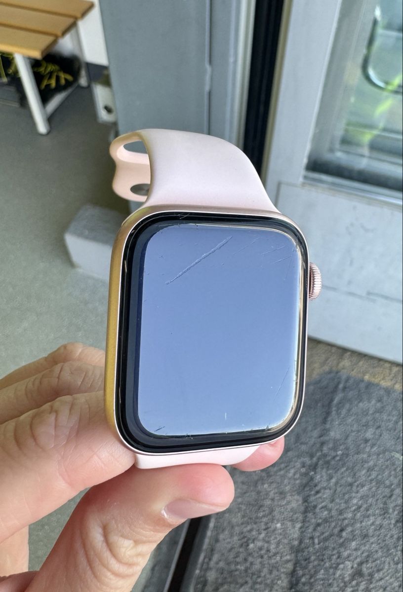 Apple Smartwatch: Apple Watch Series 6 – Usato da Obfelden venduto da fim_5qvs 2