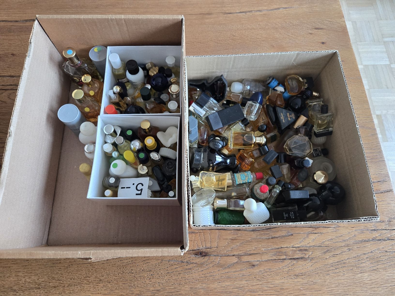 Profumi & Eau de Toilette: Lotto profumi miniature varie marche – Nuovo (secondo la descrizione) da Evilard venduto da Dario_G14cu