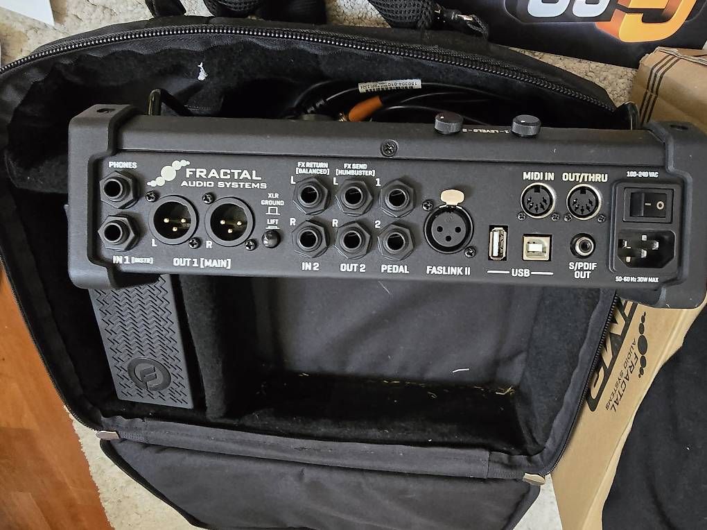 Strumenti musicali: Fractal FM3 Amp Modeler / FX Processor – Usato da Russikon venduto da SchenkB 1