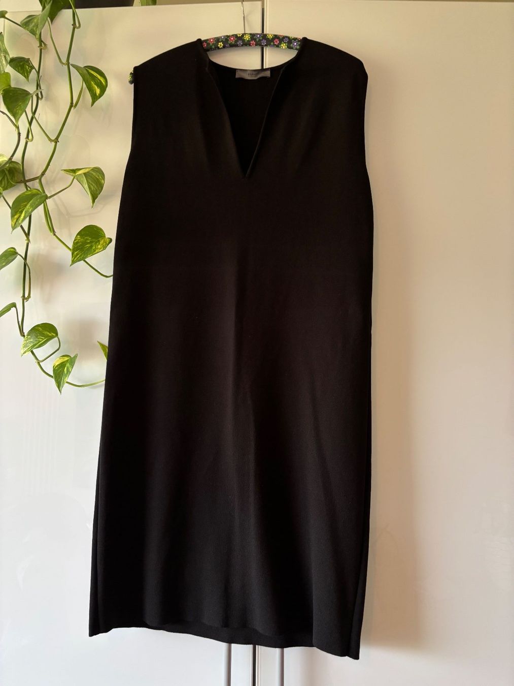 Bally Kleider: BALLY schwarzes Kleid Gr. 38 – Gebraucht aus Zürich von missmodernage