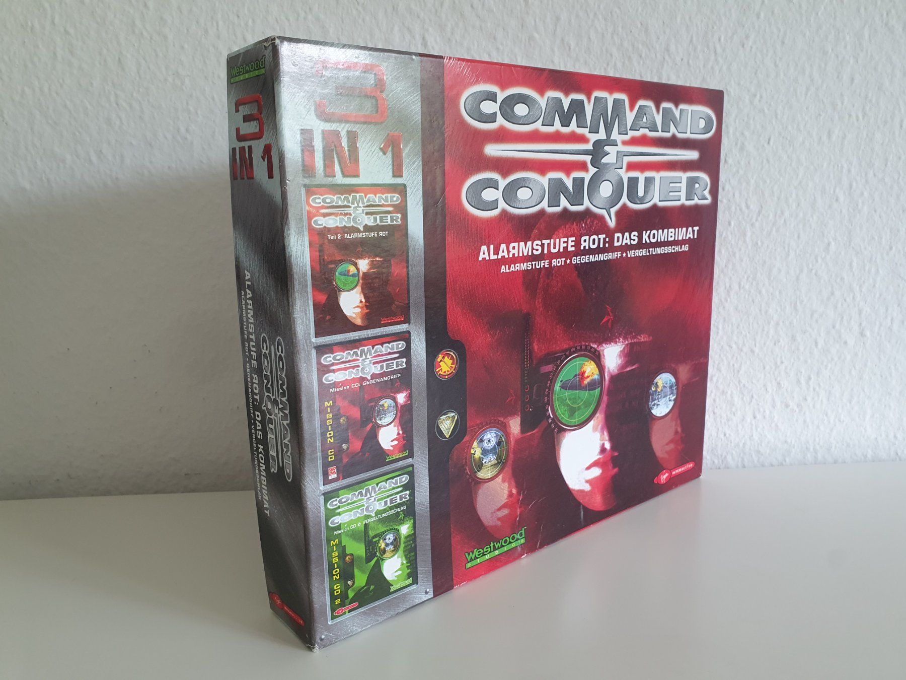 Giochi: PC Game Command & Conquer Alarmstufe Rot Kompendium Big Box – Usato da Greifensee venduto da perfectioN88