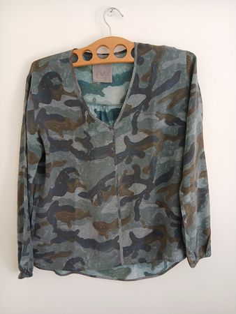 IVI silk blouse army pattern size S