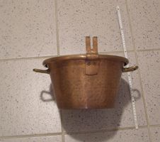 antiker Kochtopf in Kupfer für den Holzherd - schöne DEKO