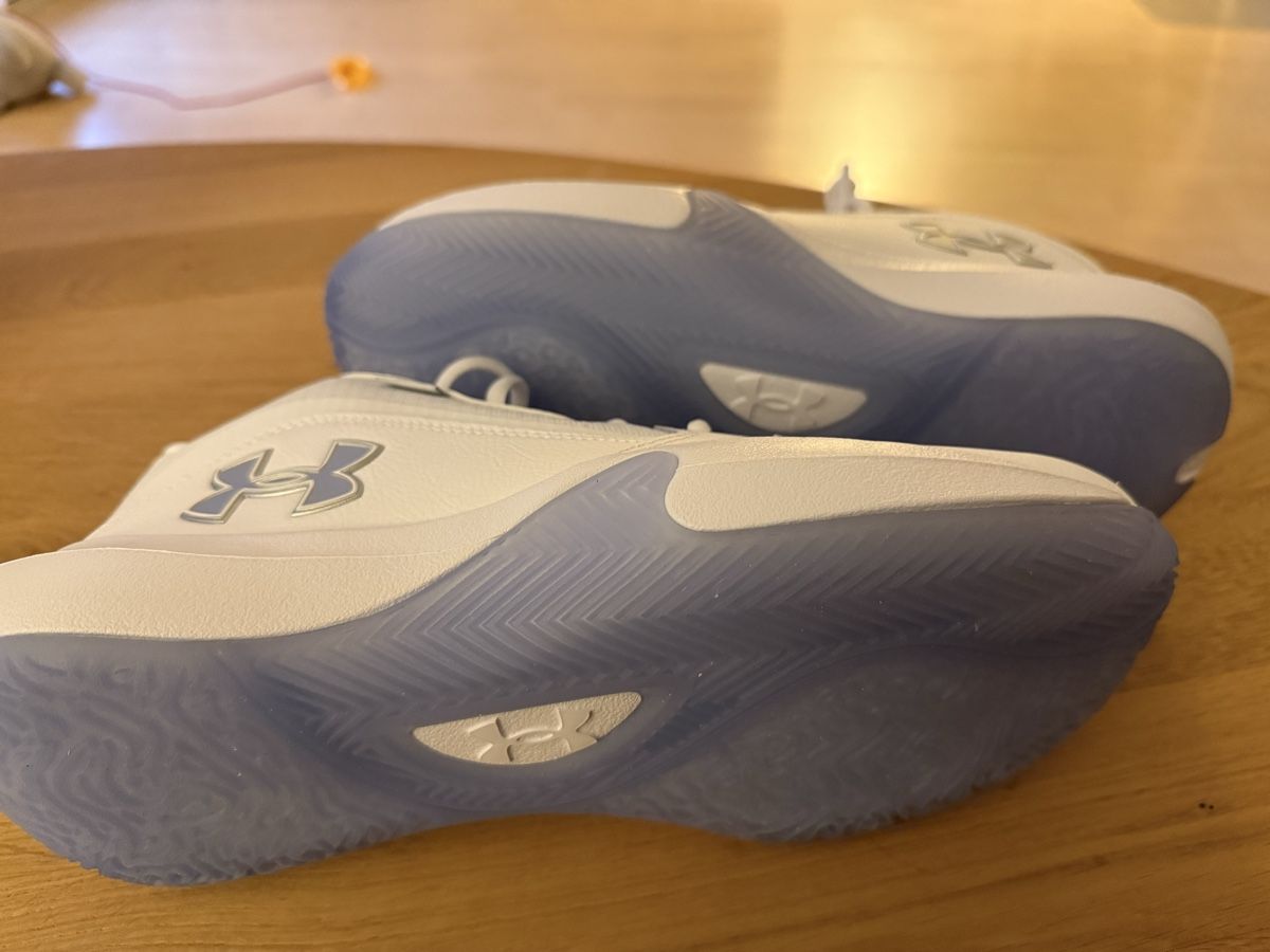 Scarpe da uomo: Under Armour LOCKDOWN 7 - Basketballschuh -NEU – Nuovo (secondo la descrizione) da Pfaffhausen venduto da Stephan_1979 3