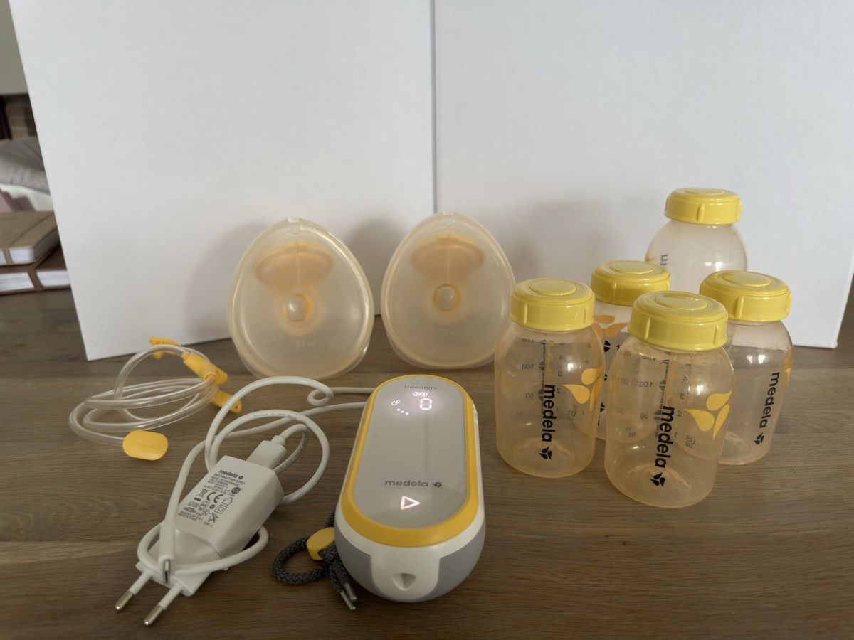 Medela Accessori per l’allattamento: Medela Freestyle Hands-free – Usato da Widen venduto da Pumbaa5 1