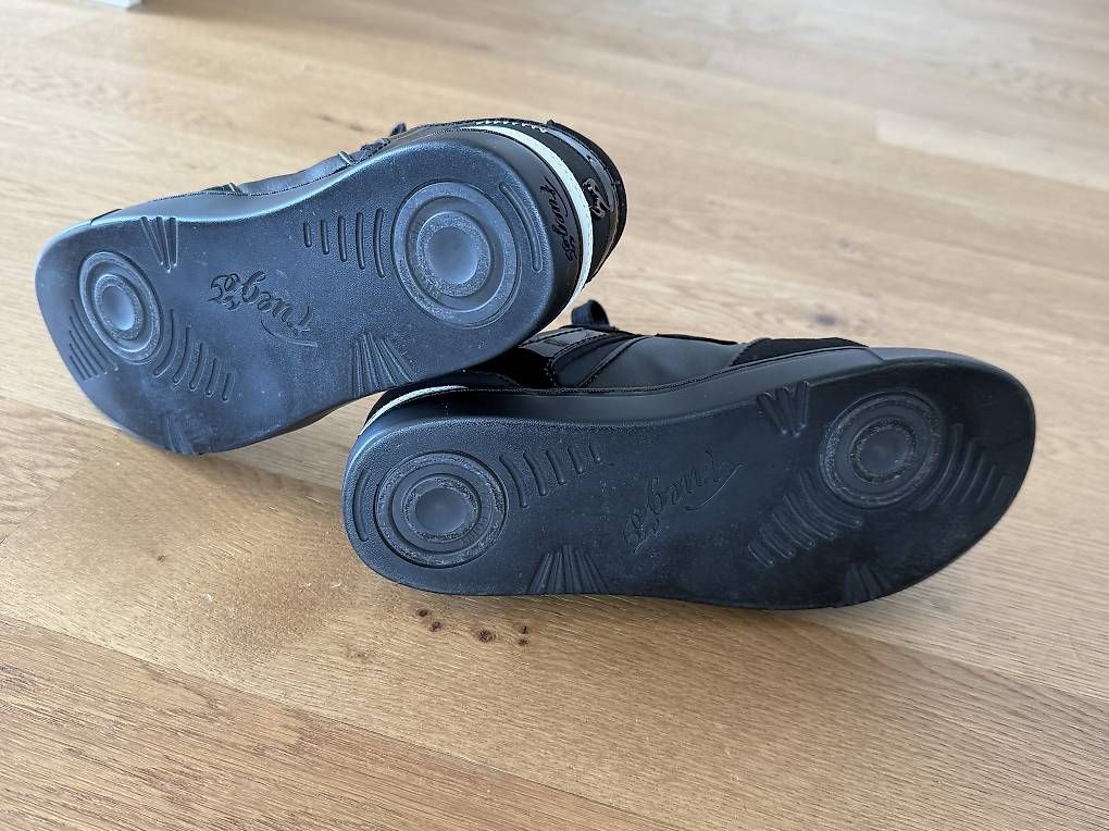 Scarpe da donna: Fuego Tanzschuhe Gr. 37 – Usato da Amriswil venduto da Sheldon 2